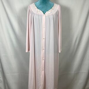 Vintage Miss Elaine Classics Pink Embroidered Nightgown (Size XL)